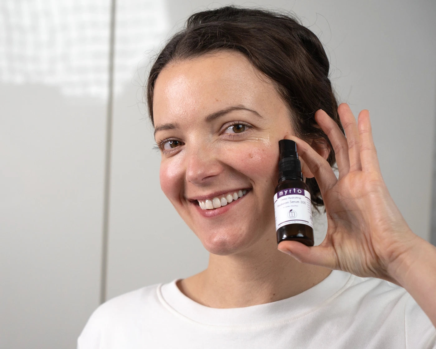 Deep Hydrating Hyaluron Serum 300 - tiefenwirksame Feuchtigkeit